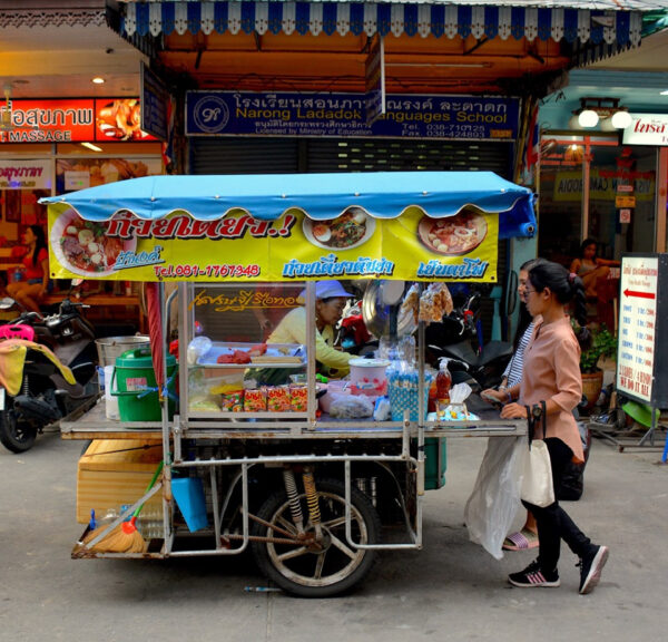 Таиланд ! Макашницы или тайский fast-food !
